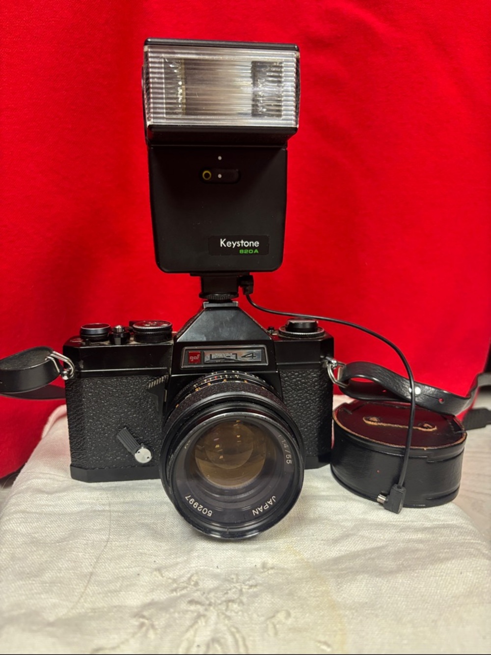 Vintage Black SLR CHINON Film Camera with 55mm Lens with bonus lens - Picture 6 of 12